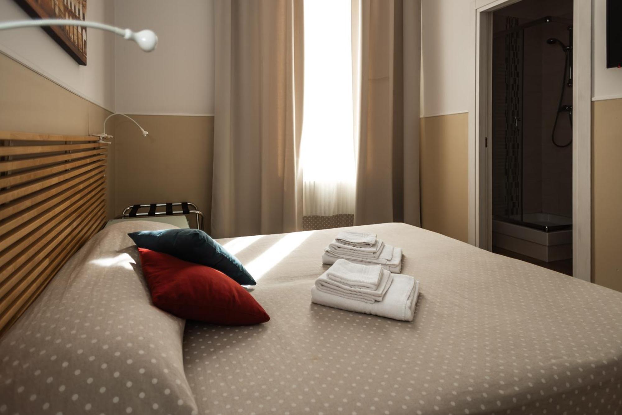 Il Tiro Rooms 博洛尼亚 外观 照片