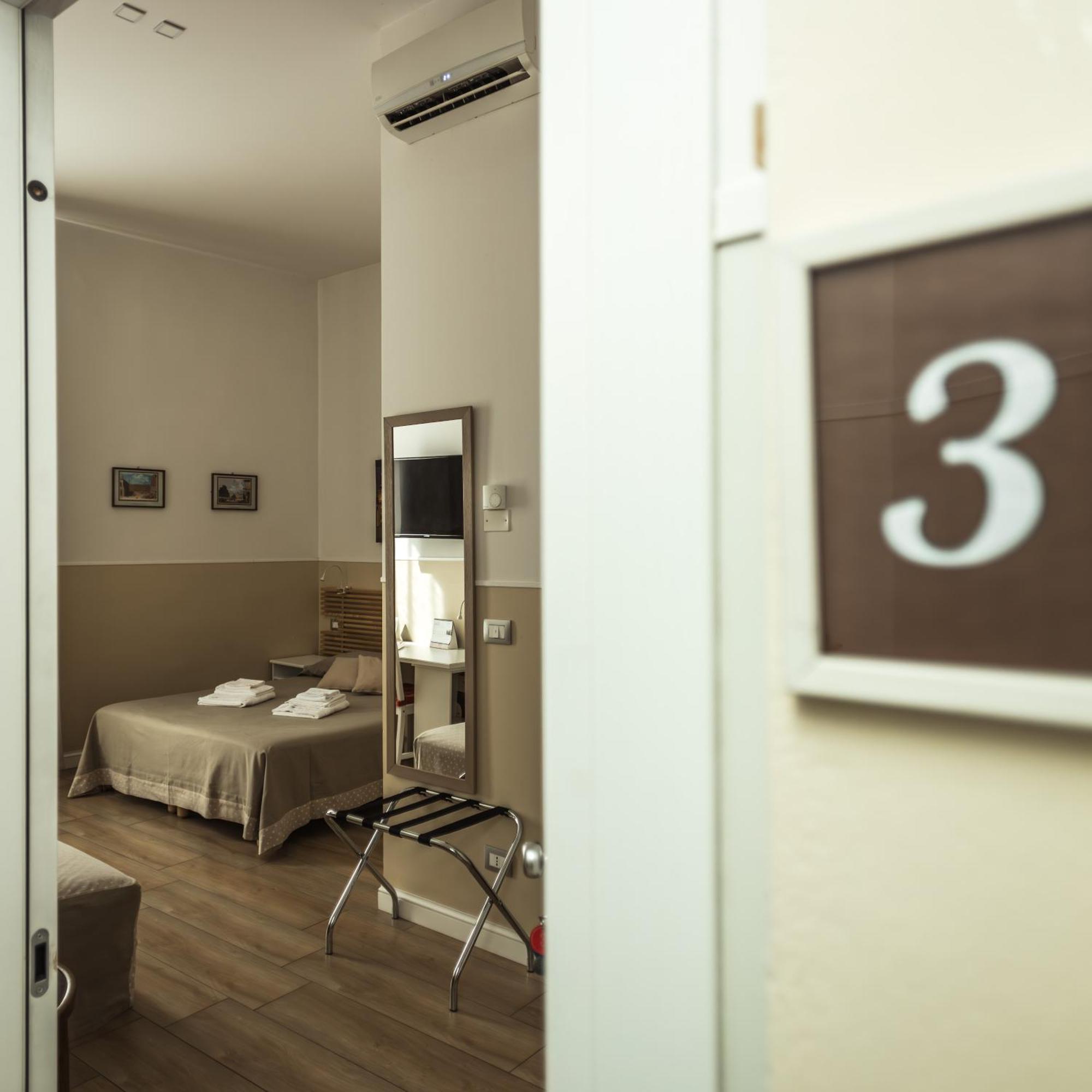 Il Tiro Rooms 博洛尼亚 外观 照片